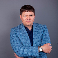 Дмитрий Констанжа, генеральный директор российского сервиса онлайн-бронирования гостиниц Едем-в-Гости.ру