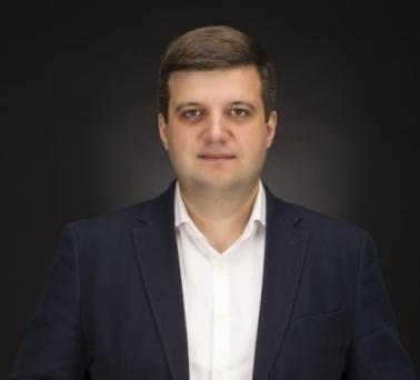 Игорь Ивицкий, практикующий эксперт по стратегическому развитию бизнеса в интернете, сертифицированный специалист Google, Microsoft и Яндекс, партнер Google